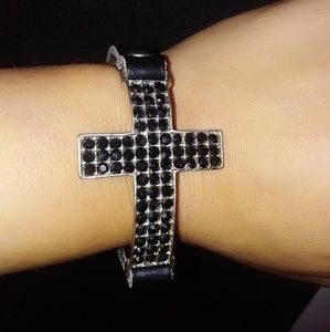 Cross bracelet